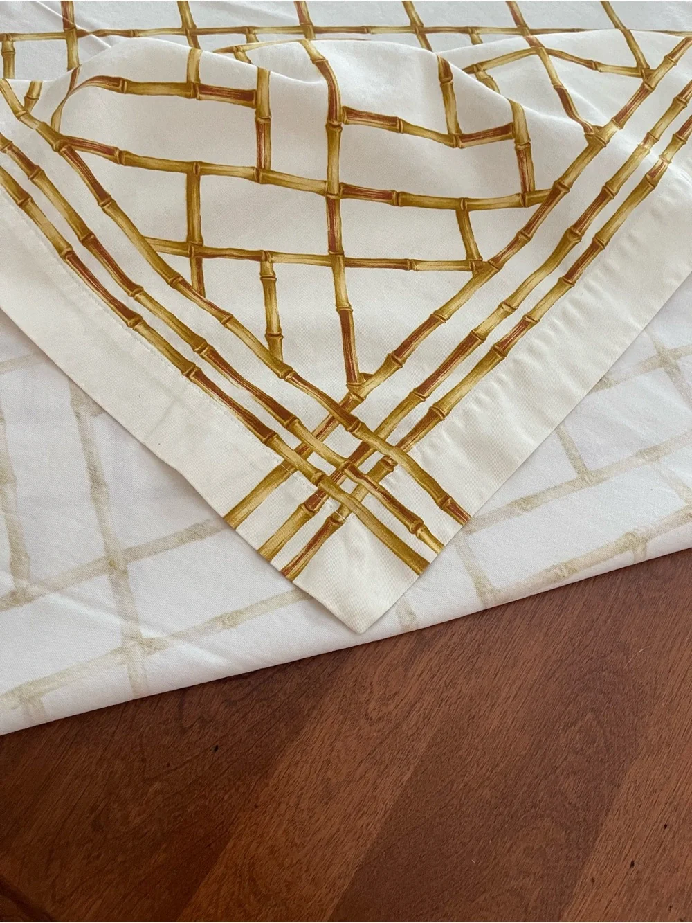 Williams Sonoma Cream and Gold Bamboo Trellis Tablecloth 70 x 108 Inches
